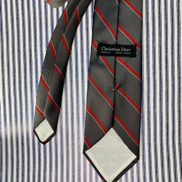 Christian Dior Vintage Tie Gray & Red Silk - Picture 12 of 14